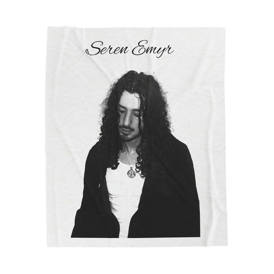 Seren Emyr Velveteen Plush Blanket